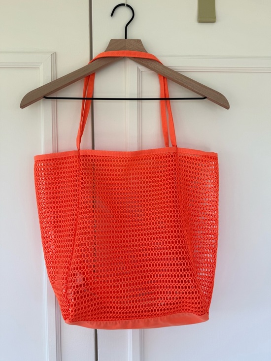 Handbags - Bright Orange Mesh Tote Bag and Vinyl Pouch set
